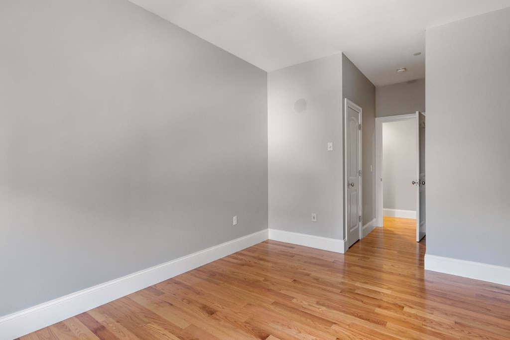 15 Preble Street, Unit 4 Boston, MA 02127 - Photo 23 of 23