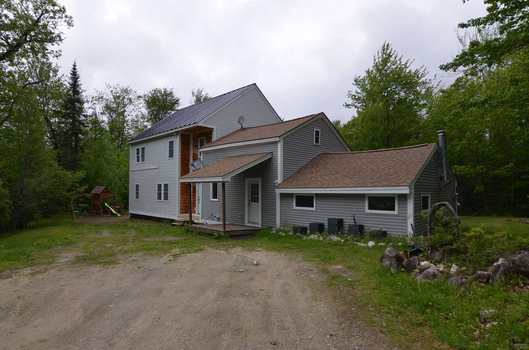 128 Quaker Path Road Wilmot, NH 03287 - Photo 1 of 27 Gallery Image 1