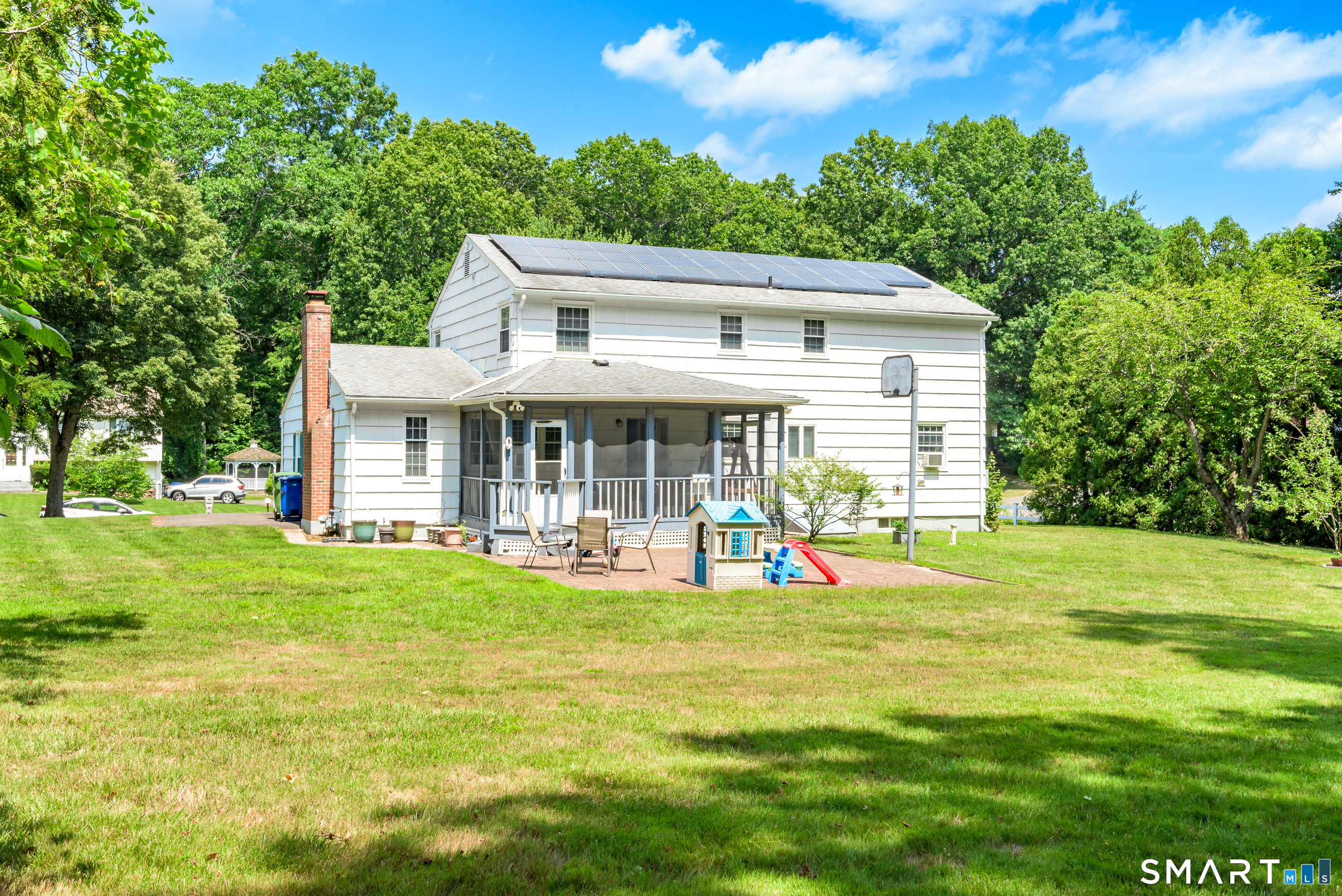 31 Winthrop Road Windsor, CT 06095 - Photo 8 of 40
