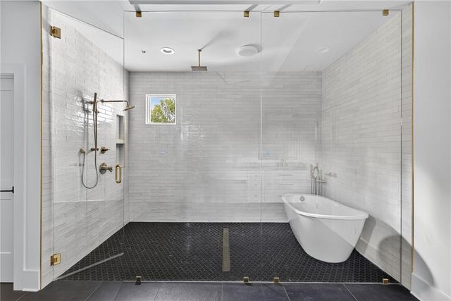 $2,475,000 | 4125 Ashwoody Trail Northeast, Brookhaven, GA 30319