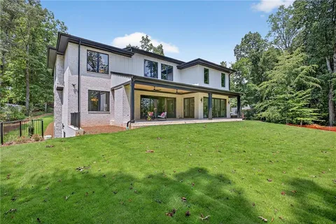 $2,475,000 | 4125 Ashwoody Trail Northeast, Brookhaven, GA 30319