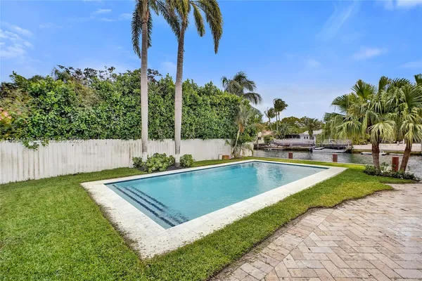 $13,000 | 12478 North Bayshore Drive, North Miami, FL 33181