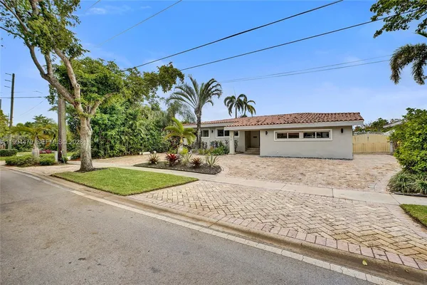 $13,000 | 12478 North Bayshore Drive, North Miami, FL 33181