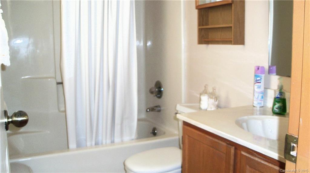 1438 Ernest Road York, SC 29745 - Photo 10 of 21 Gallery Image 10