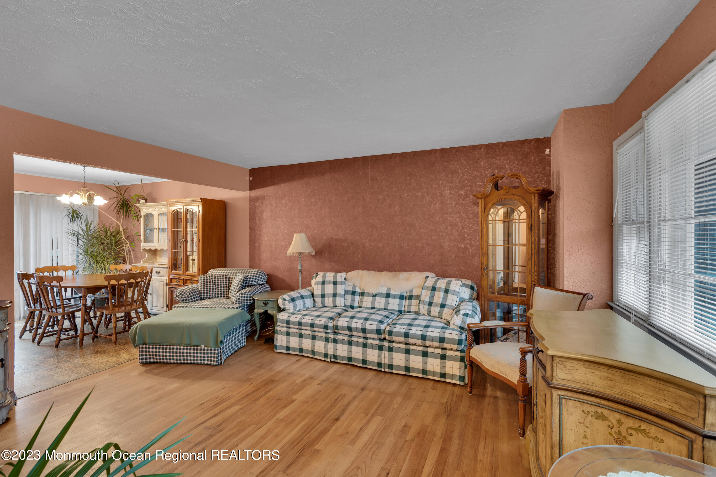 6 Steven Place Jackson, NJ 08527 - Photo 5 of 31 008_dsc02028