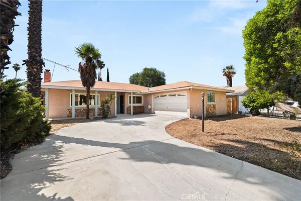 $385,000 | 40877 Lela May Avenue, Hemet, CA 92544