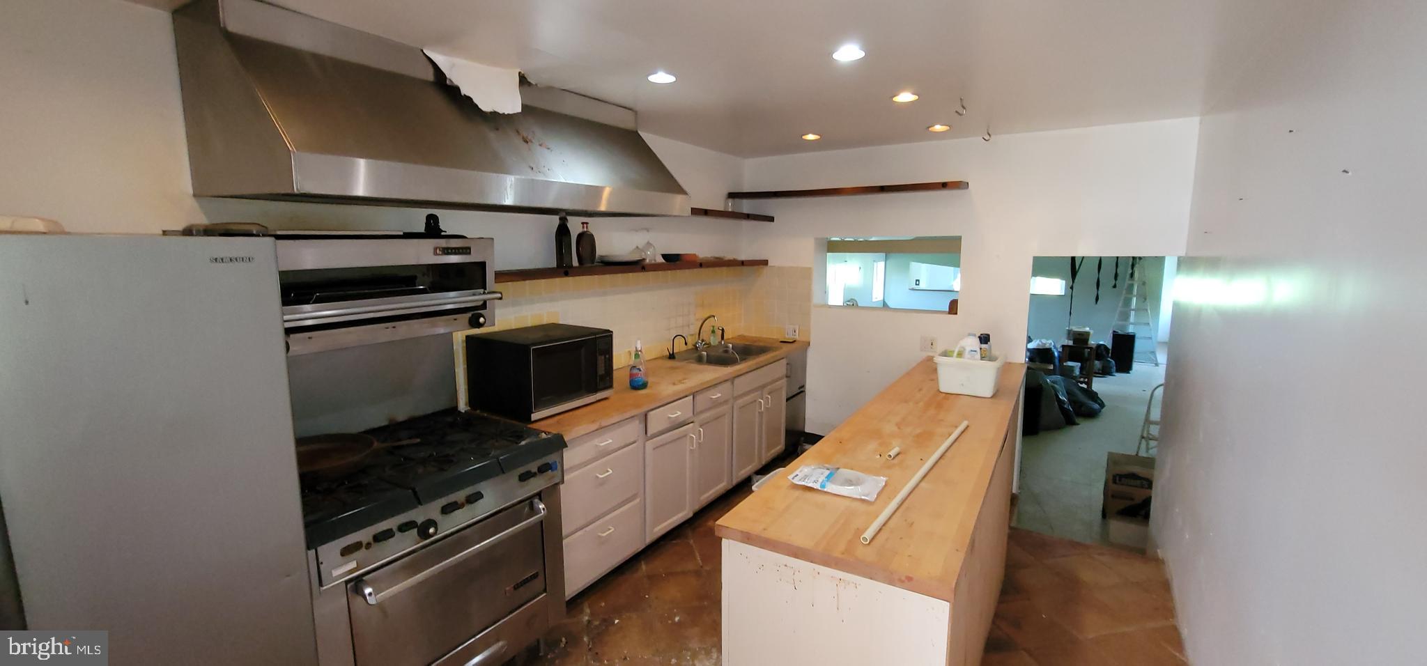 811 Richmond Road Castleton, VA 22716 - Photo 19 of 31