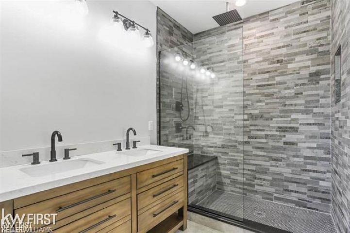 5177 North Irish Road Davison, MI 48423 - Photo 5 of 5