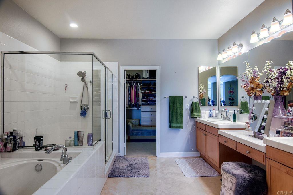 6795 Palermi Place Carlsbad, CA 92011 - Photo 27 of 48