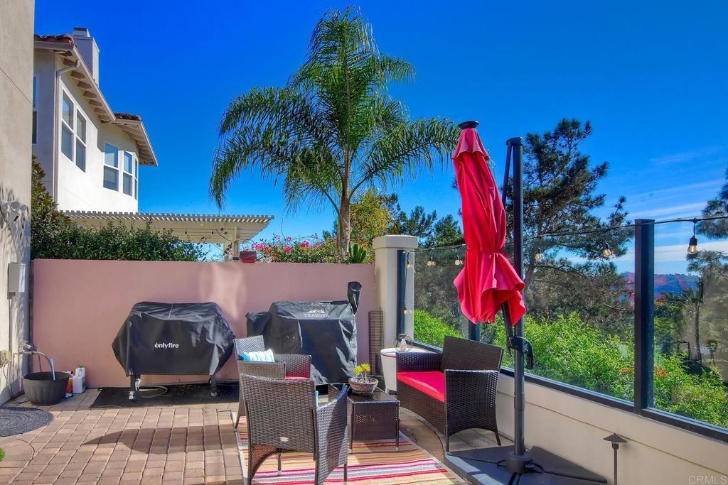 6795 Palermi Place Carlsbad, CA 92011 - Photo 35 of 48