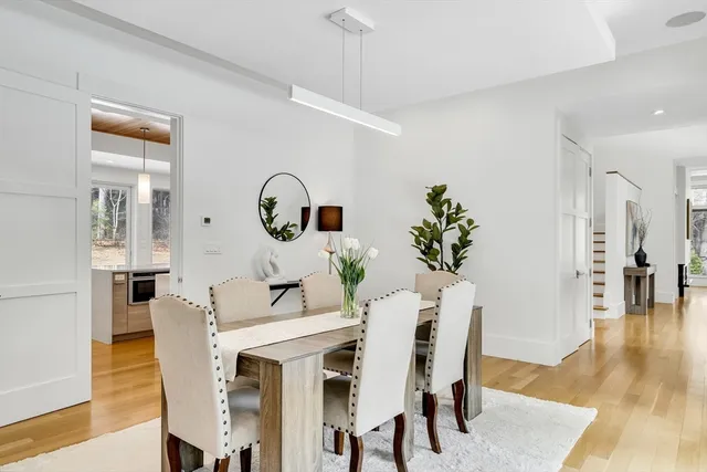 $4,539,000 | 11 Winthrop Circle, Weston, MA 02493