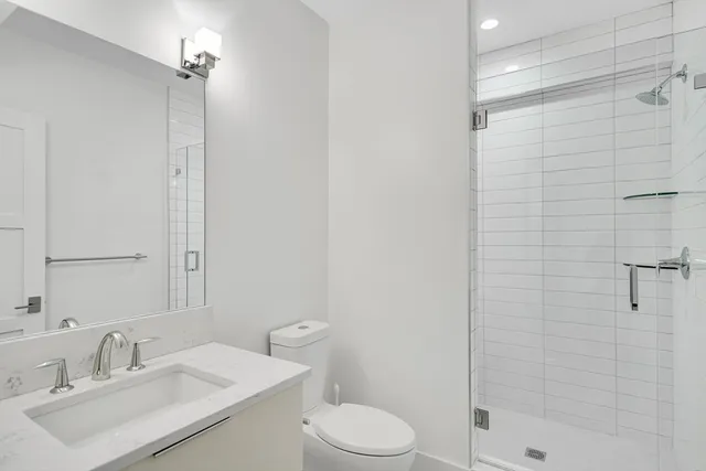 $4,539,000 | 11 Winthrop Circle, Weston, MA 02493