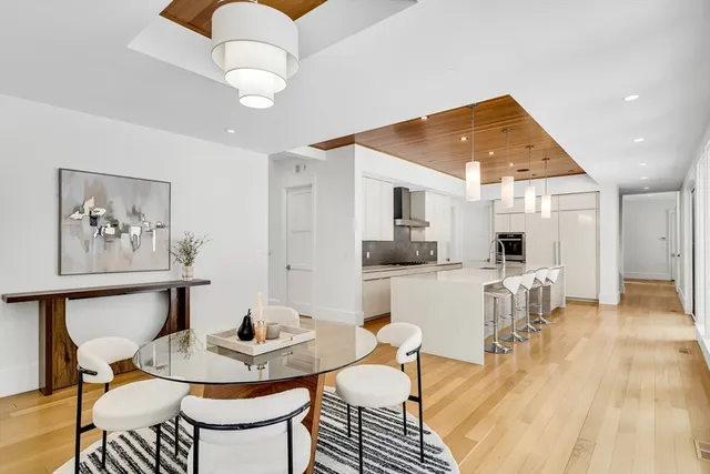 $4,539,000 | 11 Winthrop Circle, Weston, MA 02493