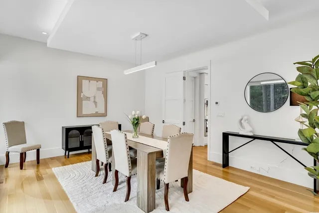 $4,539,000 | 11 Winthrop Circle, Weston, MA 02493