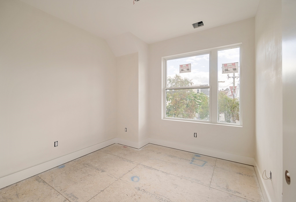 60 Franklin Street, Unit 1 Somerville, MA 02145 - Photo 11 of 11
