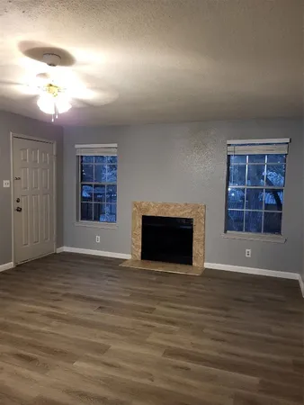 $1,350 | 9700 Leawood Boulevard, Unit 306, Houston, TX 77099