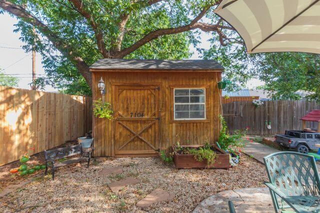 7104 Dreyfuss Road Amarillo, TX 79106 - Photo 45 of 47 dreyfuss backyard 2