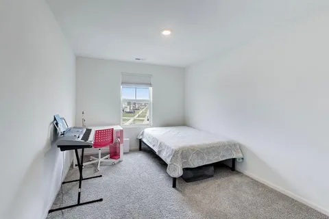 $465,000 | 1566 Dublin Drive, Hampshire, IL 60140