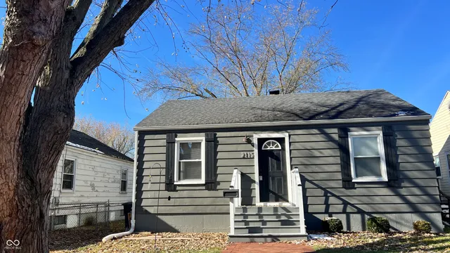 $96,900 | 2115 South Ebright Street, Muncie, IN 47302