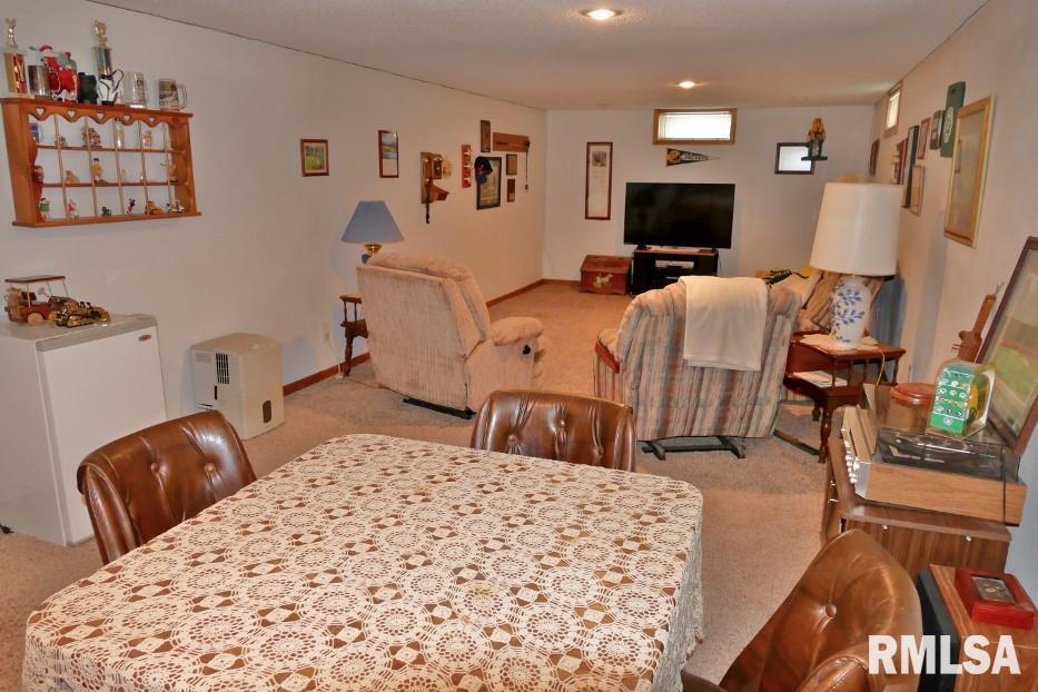 716 West Ridge Road Peoria, IL 61614 - Photo 22 of 33 Gallery Image 22
