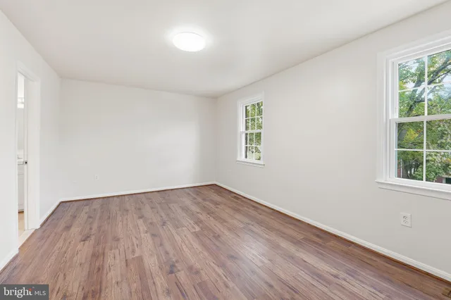 $3,000 | 4742 Gainsborough Drive, Fairfax, VA 22032