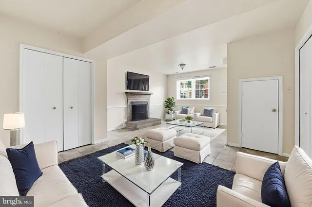 $3,000 | 4742 Gainsborough Drive, Fairfax, VA 22032