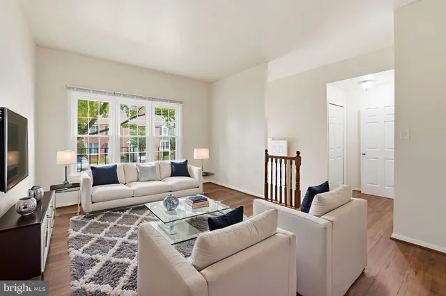 $3,000 | 4742 Gainsborough Drive, Fairfax, VA 22032