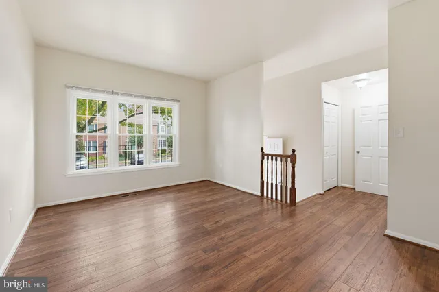 $3,000 | 4742 Gainsborough Drive, Fairfax, VA 22032