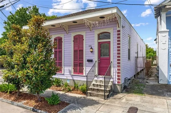 $2,000 | 2230 Dumaine Street, New Orleans, LA 70119