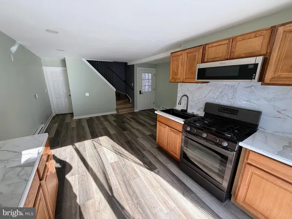 $127,000 | 314 West Olive Street, Mount Carmel, PA 17851