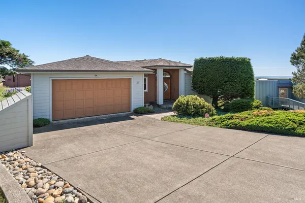 $2,100,000 | 27 Maui Lane, Dillon Beach, CA 94929