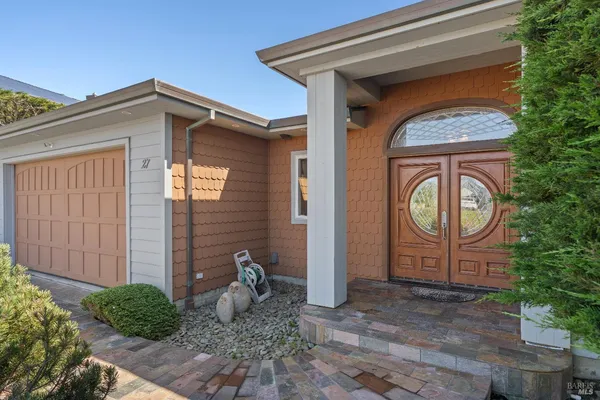 $2,100,000 | 27 Maui Lane, Dillon Beach, CA 94929