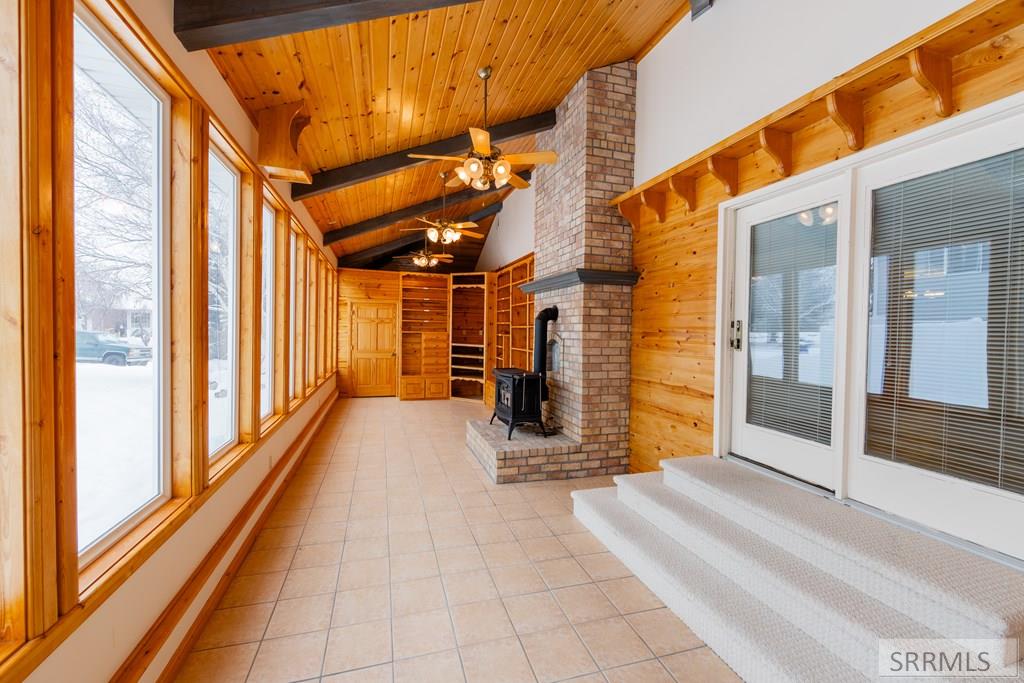 225 Nez Perce Avenue Rexburg, ID 83440 - Photo 12 of 52 Sun Room