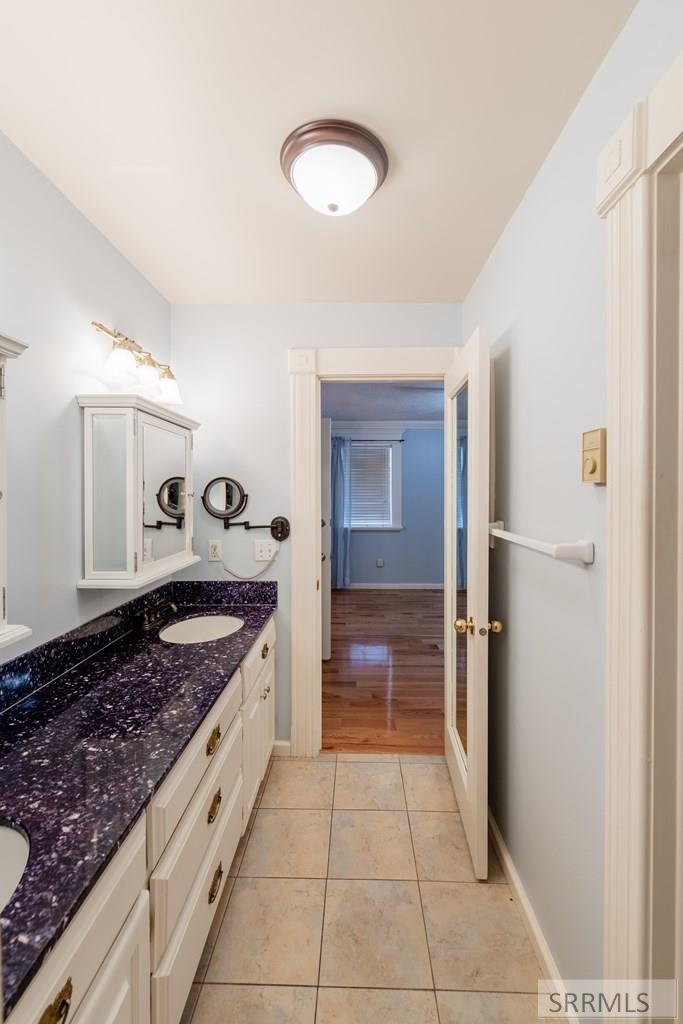 225 Nez Perce Avenue Rexburg, ID 83440 - Photo 19 of 52 Master Bathroom