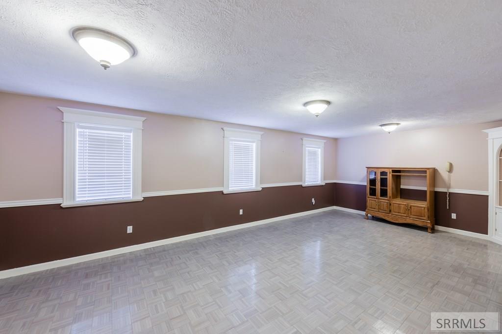 225 Nez Perce Avenue Rexburg, ID 83440 - Photo 28 of 52 Family Room
