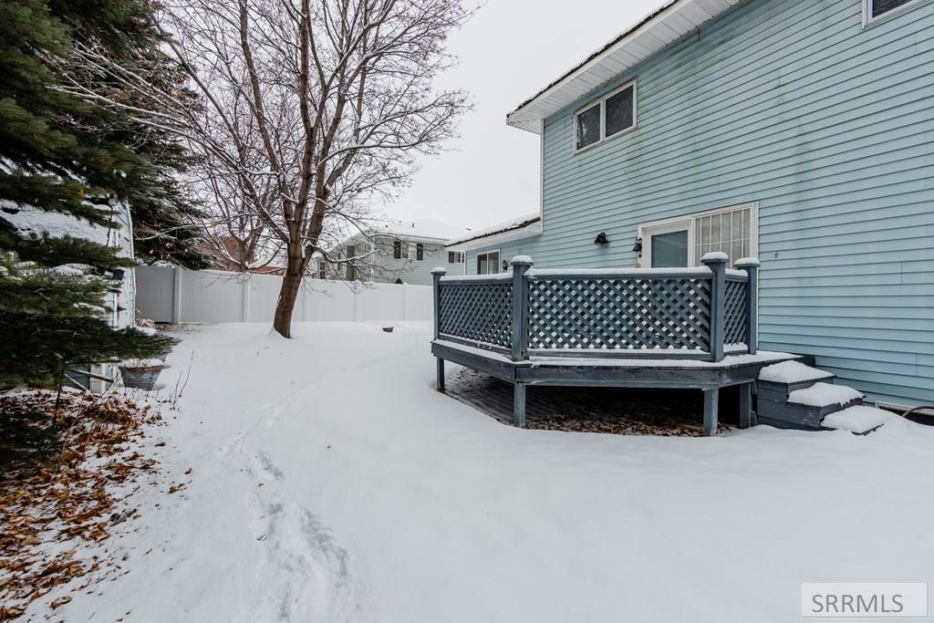 225 Nez Perce Avenue Rexburg, ID 83440 - Photo 49 of 52 Backyard