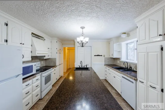 $449,900 | 225 Nez Perce Avenue, Rexburg, ID 83440