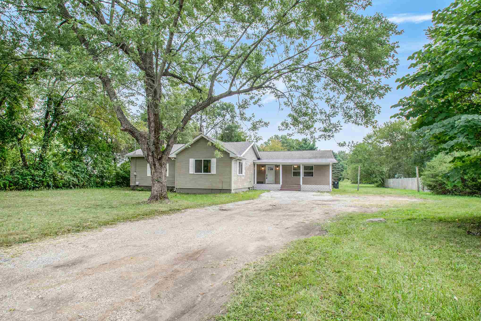 55684 Filbert Road Mishawaka, IN 46545 - Photo 1 of 27