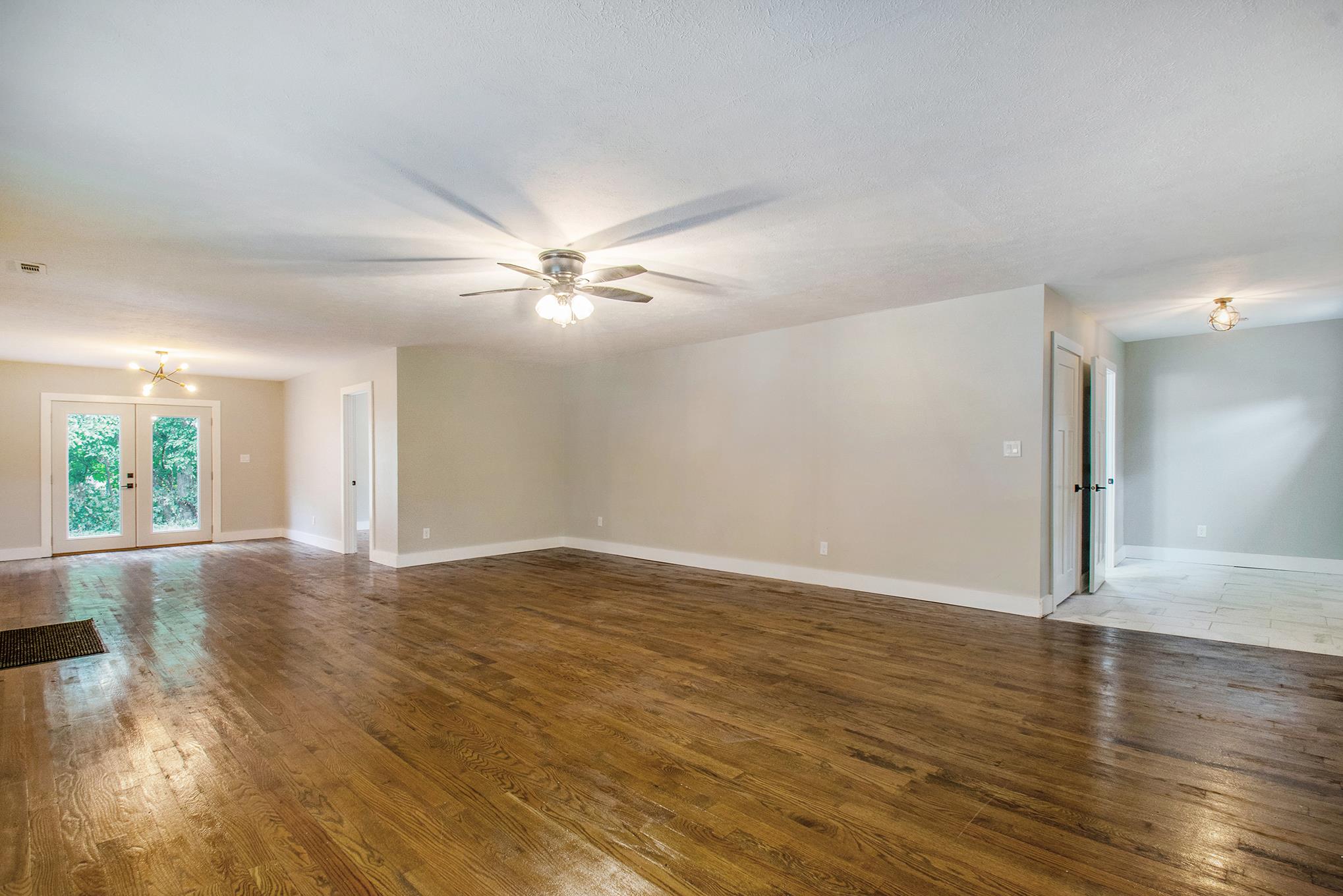 55684 Filbert Road Mishawaka, IN 46545 - Photo 4 of 27