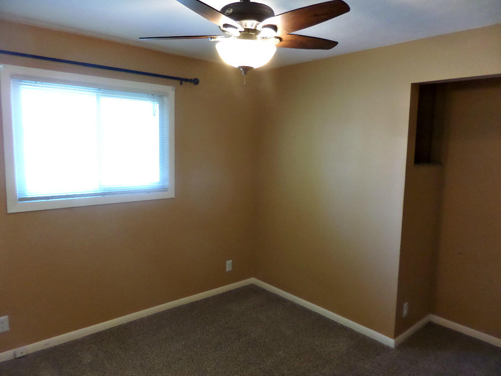 104 Clark Lane Oak Ridge, TN 37830 - Photo 18 of 39 Bedroom 4