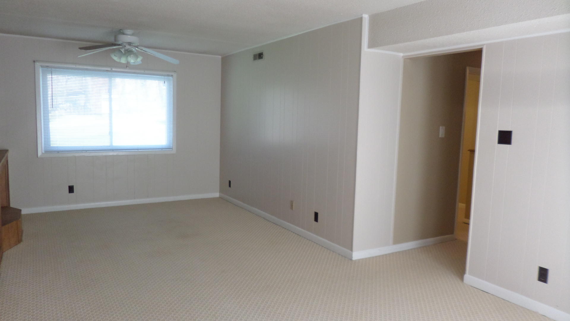 104 Clark Lane Oak Ridge, TN 37830 - Photo 22 of 39 Rec Room 2