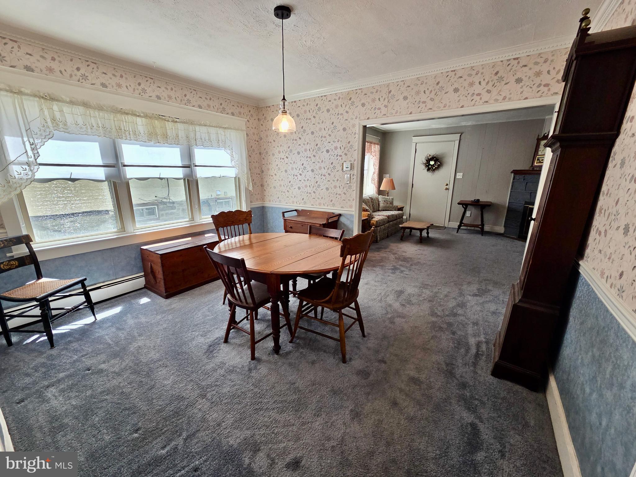 41 Wayne Avenue Springfield, PA 19064 - Photo 9 of 25 Dining room