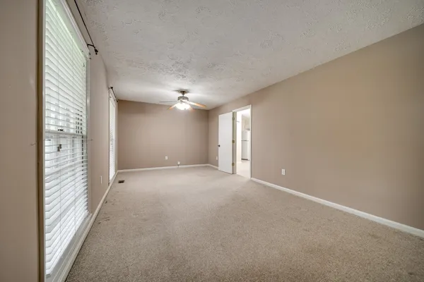 $1,920 | 1177 Peninsula Drive, Gallatin, TN 37066