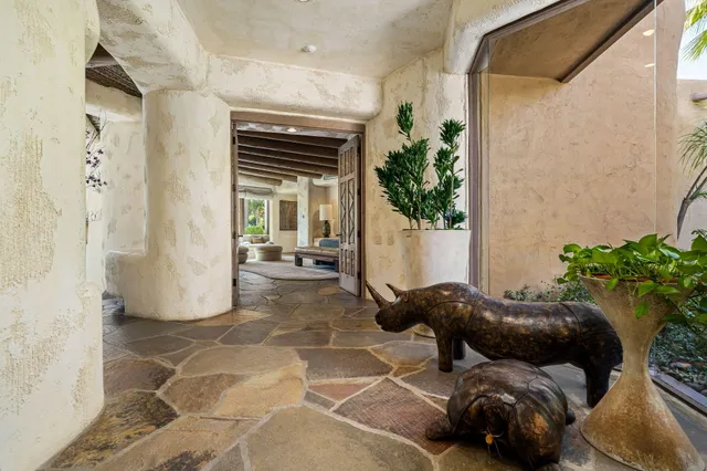 $10,995,000 | 475 South Vía Las Palmas, Palm Springs, CA 92262