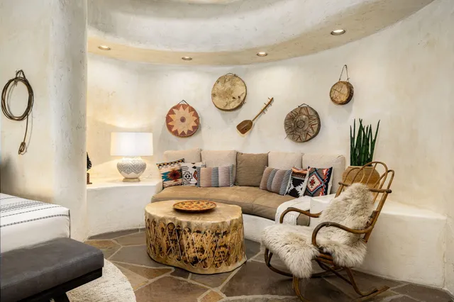 $10,995,000 | 475 South Vía Las Palmas, Palm Springs, CA 92262