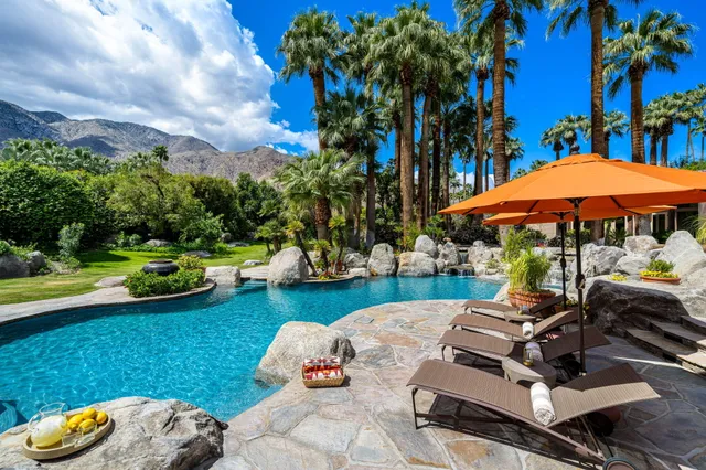 $10,995,000 | 475 South Vía Las Palmas, Palm Springs, CA 92262
