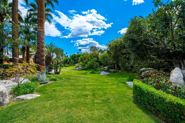 $10,995,000 | 475 South Vía Las Palmas, Palm Springs, CA 92262