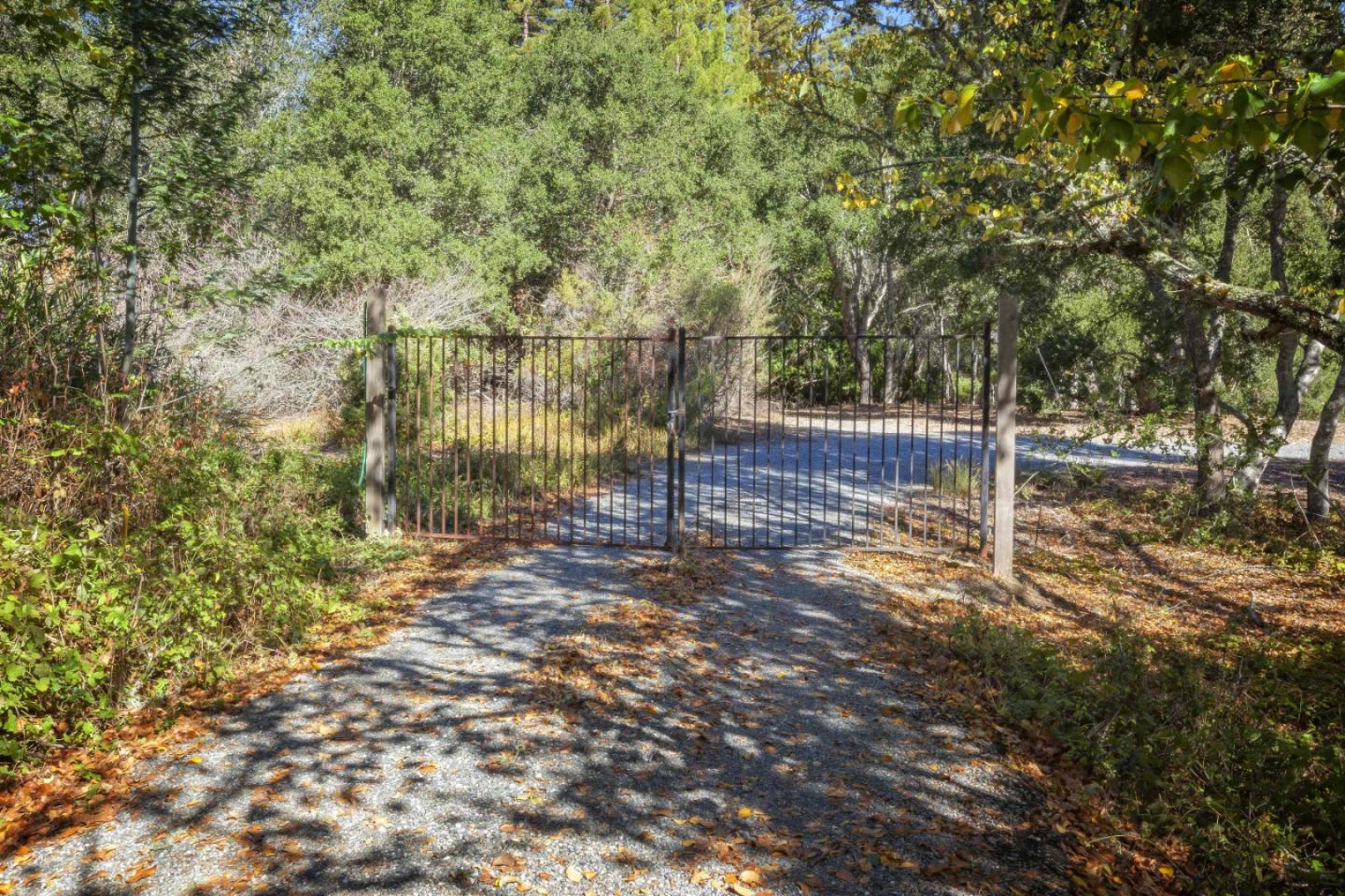 160 Greer Road Woodside, CA 94062 - Photo 11 of 24 Gallery Image 11