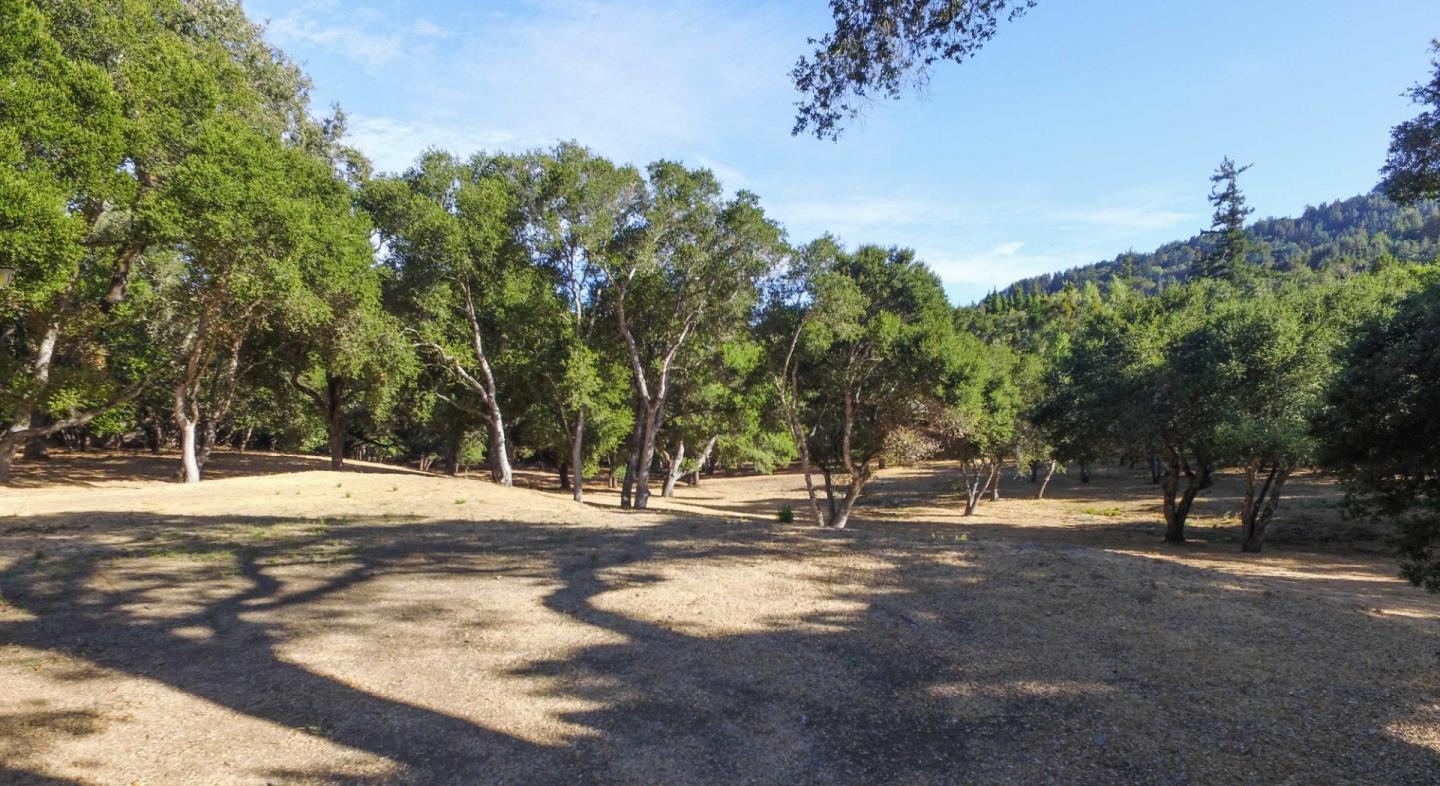 160 Greer Road Woodside, CA 94062 - Photo 13 of 24 Gallery Image 13