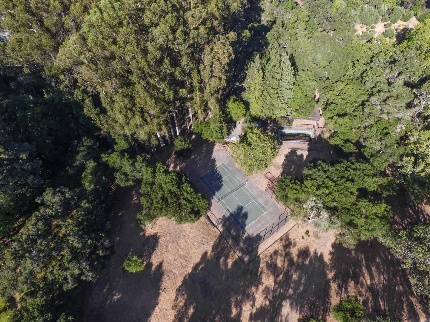 160 Greer Road Woodside, CA 94062 - Photo 8 of 24 Gallery Image 8